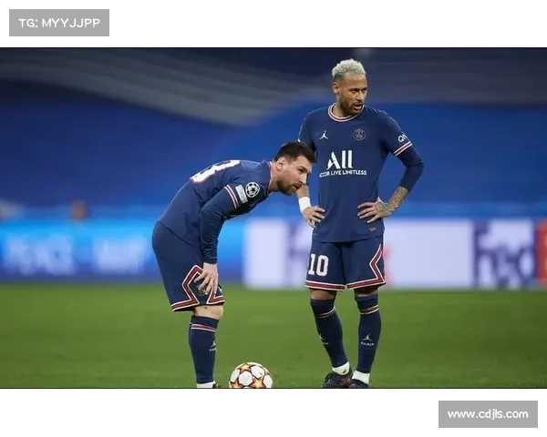 2014世界杯十佳球，梅西J罗两入榜范佩西经典鱼跃冲顶